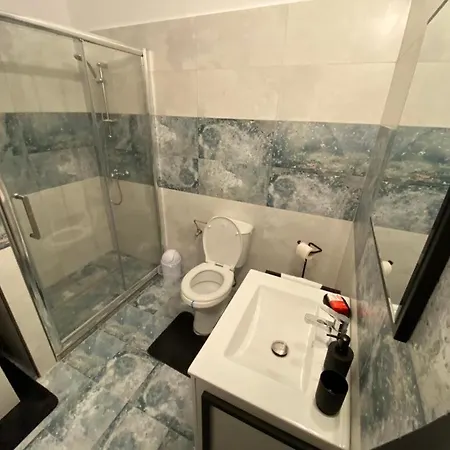 Apartment Ten Apartament